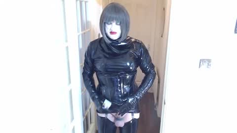 candi smokes online show from February 4, 2:21 pm