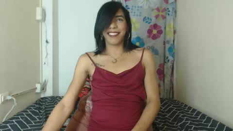 Snapshot of candy_hot_trans chatting on January 29, 7:04 am candy_hot_trans online show from January 29, 7:04 am