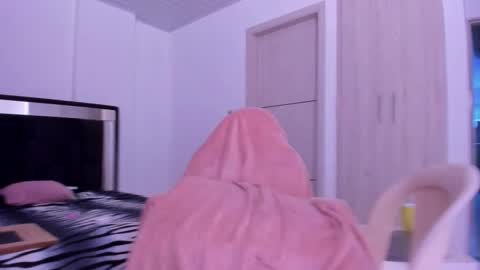 carla_jenner2 online show from September 23, 6:19 am