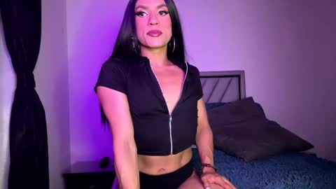 Carla Santini online show from February 6, 11:15 pm