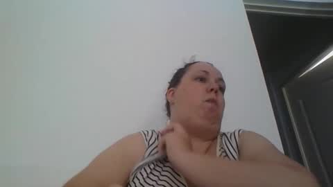 Snapshot of carlaruth chatting on September 16, 6:29 am Carlaruth online show from September 16, 6:29 am