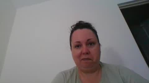 Snapshot of carlaruth chatting on October 8, 3:08 am Carlaruth online show from October 8, 3:08 am