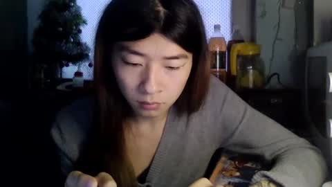 Snapshot of carlyjoy chatting on January 24, 12:31 pm CarlyJoy online show from January 24, 12:31 pm