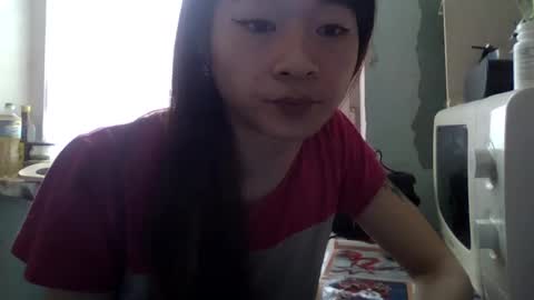 Snapshot of carlyjoy chatting on February 23, 9:22 am CarlyJoy online show from February 23, 9:22 am