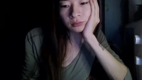 Snapshot of carlyjoy chatting on February 24, 7:30 pm CarlyJoy online show from February 24, 7:30 pm