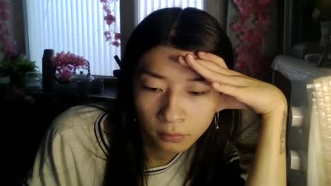 Snapshot of carlyjoy chatting on October 3, 1:00 pm CarlyJoy online show from October 3, 1:00 pm