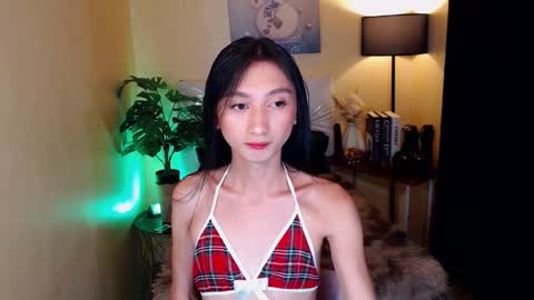 Snapshot of cassandrafoxxx chatting on December 27, 9:06 am cassandrafoxxx online show from December 27, 9:06 am