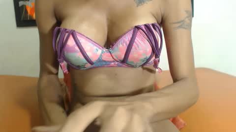 Snapshot of cataleyabigdickk chatting on January 11, 12:44 am cataleyabigdickk online show from January 11, 12:44 am