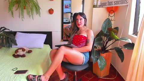 Snapshot of catalinalince chatting on January 16, 6:06 pm Cataina Lince online show from January 16, 6:06 pm