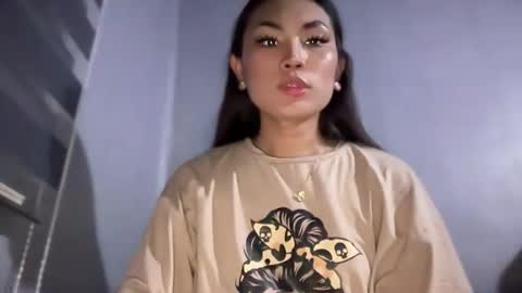 Snapshot of cathy_sanches chatting on December 24, 10:44 am cathy online show from December 24, 10:44 am