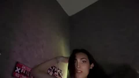 Snapshot of cathy_sanches chatting on January 13, 10:03 am cathy online show from January 13, 10:03 am