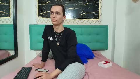 Snapshot of celestial_queen_ chatting on September 13, 8:36 pm Celestial online show from September 13, 8:36 pm
