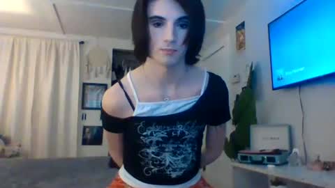 Snapshot of chanel2002 chatting on March 8, 5:33 pm chanel2002 online show from March 8, 5:33 pm