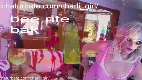 Snapshot of charli_girl chatting on December 20, 1:47 am Charli online show from December 20, 1:47 am