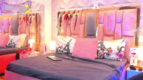 Snapshot of charlotte_landry__ chatting on October 2, 7:02 pm CHARLOTTELANDRY online show from October 2, 7:02 pm