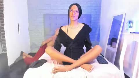 Char online show from December 20, 10:54 pm