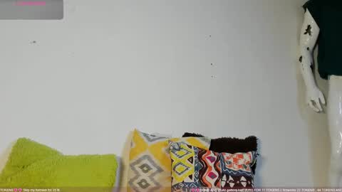 Char online show from September 18, 11:54 pm