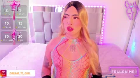 Snapshot of chaturmodels chatting on September 17, 7:41 pm Sophie online show from September 17, 7:41 pm