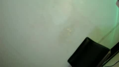 Snapshot of cheat_chat chatting on February 22, 11:46 pm Athena online show from February 22, 11:46 pm