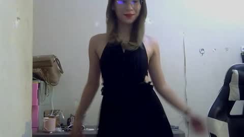 Snapshot of chelly4u69 chatting on September 23, 5:35 am chelly4u69 online show from September 23, 5:35 am
