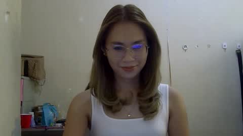 Snapshot of chelly4u69 chatting on September 28, 4:55 am chelly4u69 online show from September 28, 4:55 am