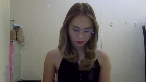 Snapshot of chelly4u69 chatting on October 2, 5:08 am chelly4u69 online show from October 2, 5:08 am