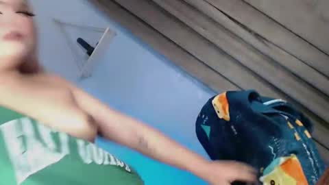 cherry_pie28 online show from December 5, 5:45 am