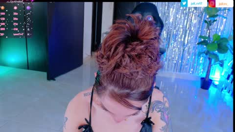 Snapshot of chris_parker01 chatting on January 13, 12:35 pm juli Instagram july rv17 - Twitter juli rv17 online show from January 13, 12:35 pm
