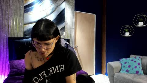 Snapshot of christina_vamp1 chatting on September 22, 1:27 pm CHRISTINA online show from September 22, 1:27 pm