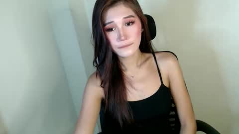 Snapshot of cindyliciouss chatting on October 10, 5:41 am cindyliciouss online show from October 10, 5:41 am