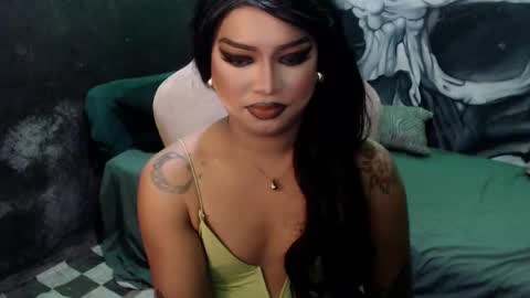 QUEEN CESS online show from October 17, 6:44 pm