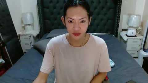 Snapshot of clarathewarrior chatting on February 23, 11:11 am clara online show from February 23, 11:11 am