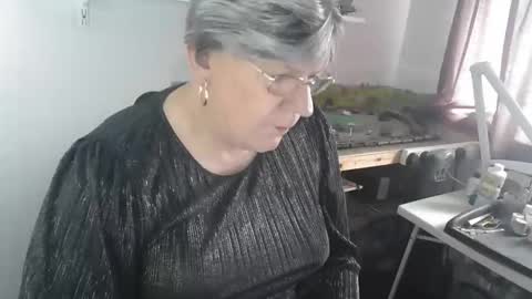 clare nylons online show from May 7, 11:50 am