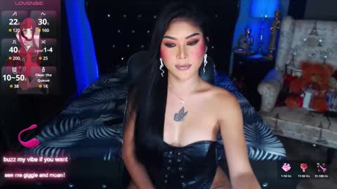 Snapshot of clarizamolina chatting on December 7, 8:16 am Clariza online show from December 7, 8:16 am