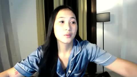 Snapshot of classy_mikah chatting on February 14, 10:59 am MIKAY OR MIKAH online show from February 14, 10:59 am