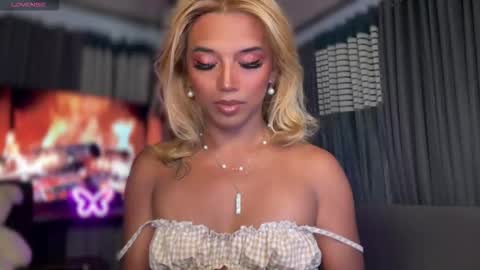 Snapshot of cockprincess_dianna chatting on October 9, 3:41 am PrincessDianna IslandGirl CUMSHOW in PVT and PASSWORDSHOW online show from October 9, 3:41 am