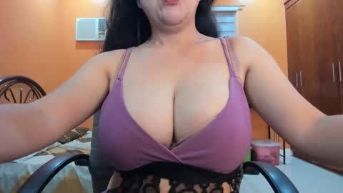 Snapshot of cocktits69 chatting on March 12, 8:10 pm titanis online show from March 12, 8:10 pm
