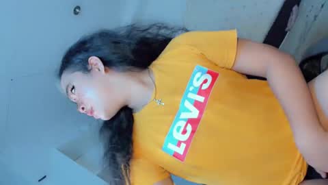 Snapshot of crazy_vixen chatting on January 10, 7:25 am Hot Ayisha online show from January 10, 7:25 am