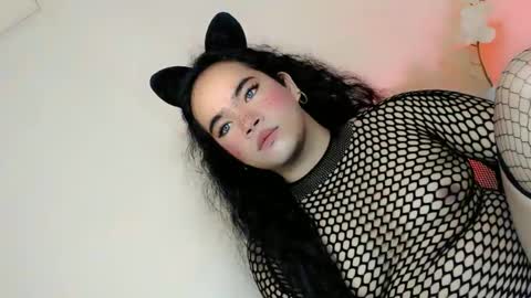 Snapshot of crazy_vixen chatting on February 19, 4:44 am Hot Ayisha online show from February 19, 4:44 am