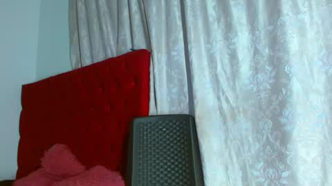 Snapshot of cristinamontiel74 chatting on September 27, 9:13 pm cristinamontiel74 online show from September 27, 9:13 pm