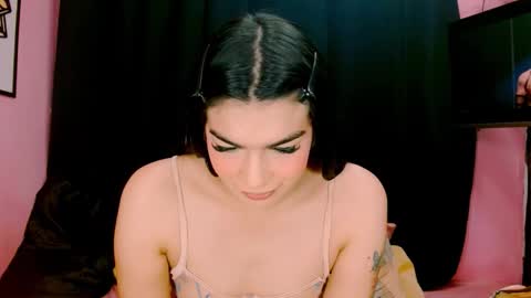 Instagram cristal espinosa1 online show from October 25, 4:40 am