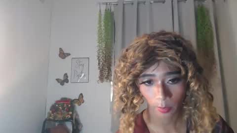 Snapshot of cute_pinay222 chatting on October 5, 10:38 am FIONA online show from October 5, 10:38 am