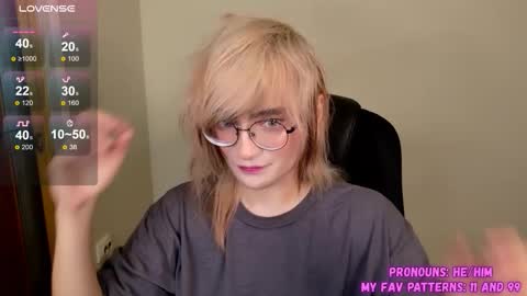 Snapshot of cute_yuki_kun chatting on October 1, 11:05 pm the goal is 50 thumbs up online show from October 1, 11:05 pm