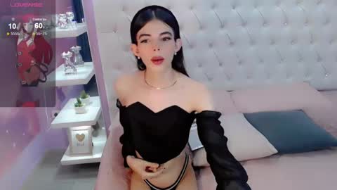 Snapshot of cutearii chatting on December 14, 8:31 pm CuteArii online show from December 14, 8:31 pm