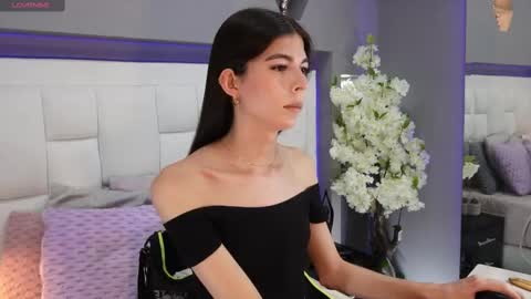 Snapshot of cutearii chatting on October 5, 8:08 pm CuteArii online show from October 5, 8:08 pm