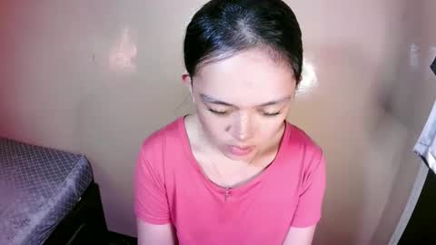 Snapshot of daisylira chatting on January 14, 12:11 am LILY christmas wish breast implant online show from January 14, 12:11 am