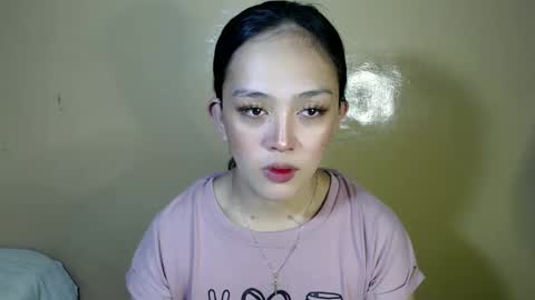 Snapshot of daisylira chatting on February 22, 11:02 am LILY christmas wish breast implant online show from February 22, 11:02 am