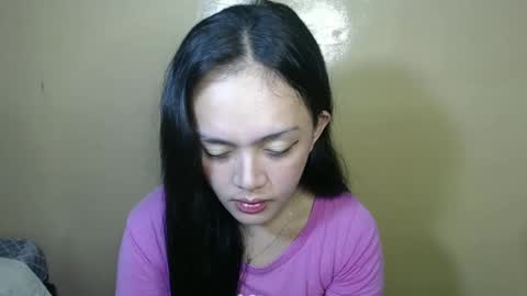 Snapshot of daisylira chatting on March 4, 1:12 am LILY christmas wish breast implant online show from March 4, 1:12 am