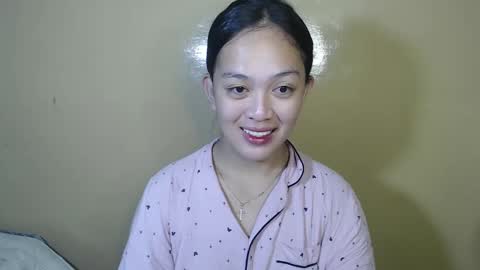 Snapshot of daisylira chatting on March 9, 11:14 pm LILY christmas wish breast implant online show from March 9, 11:14 pm