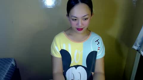 Snapshot of daisylira chatting on September 23, 1:00 am LILY christmas wish breast implant online show from September 23, 1:00 am